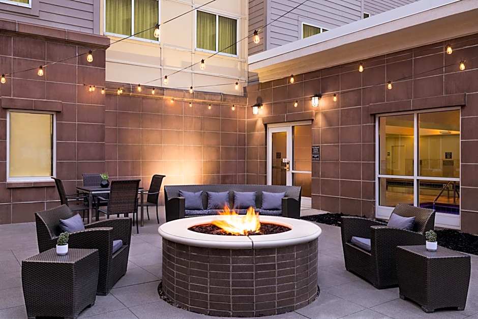 Residence Inn by Marriott Des Moines Downtown