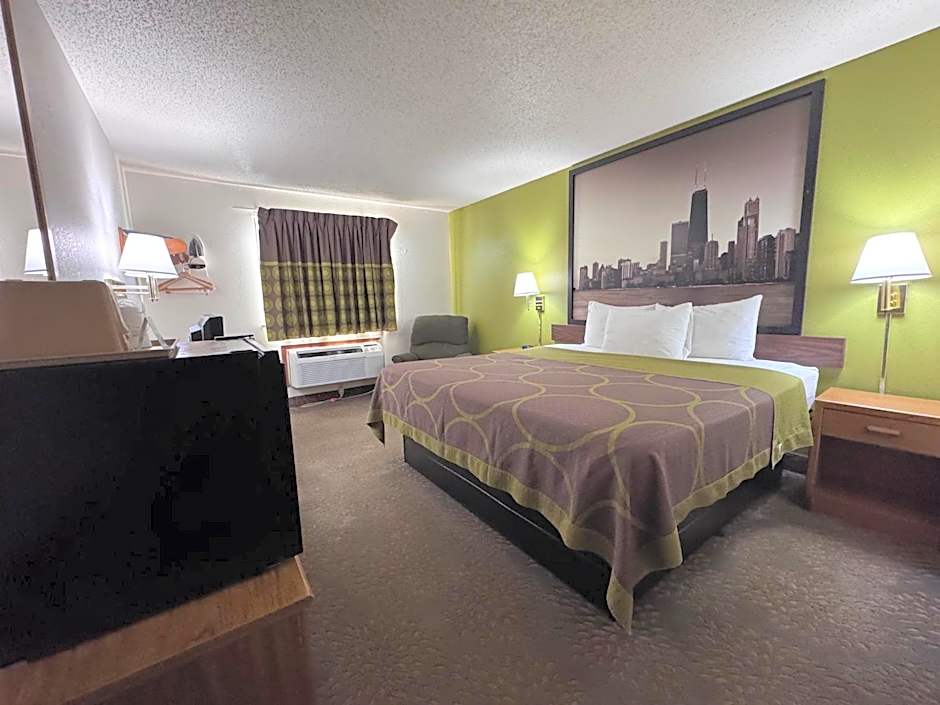 Super 8 by Wyndham Mokena/Frankfort /I-80