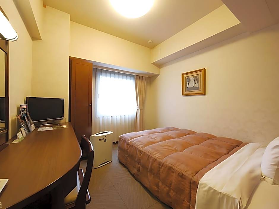 Hotel Route Inn Yokohama Bashamichi