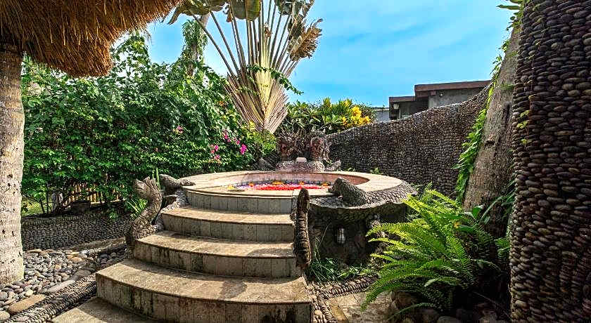 Most Exotic Beachfront Villa Keong