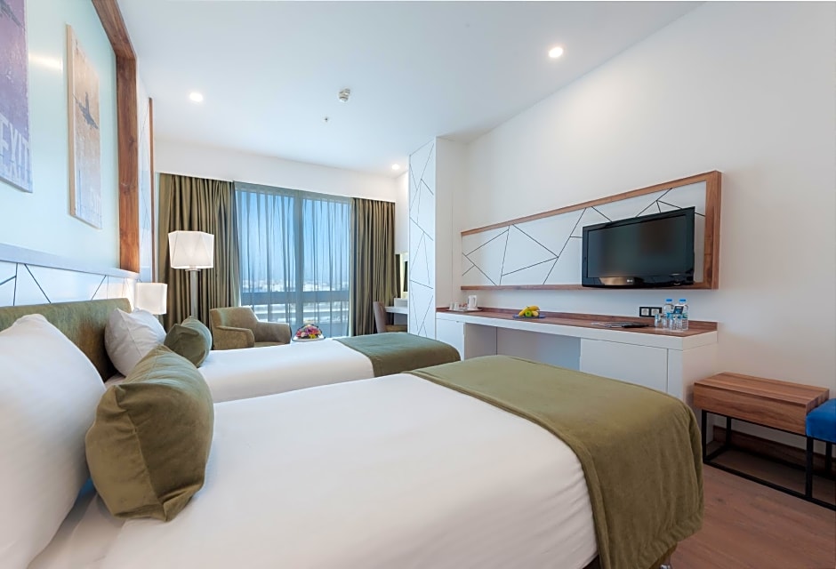 Photo 1 of 50 of ISG Sabiha Gokcen Airport Hotel