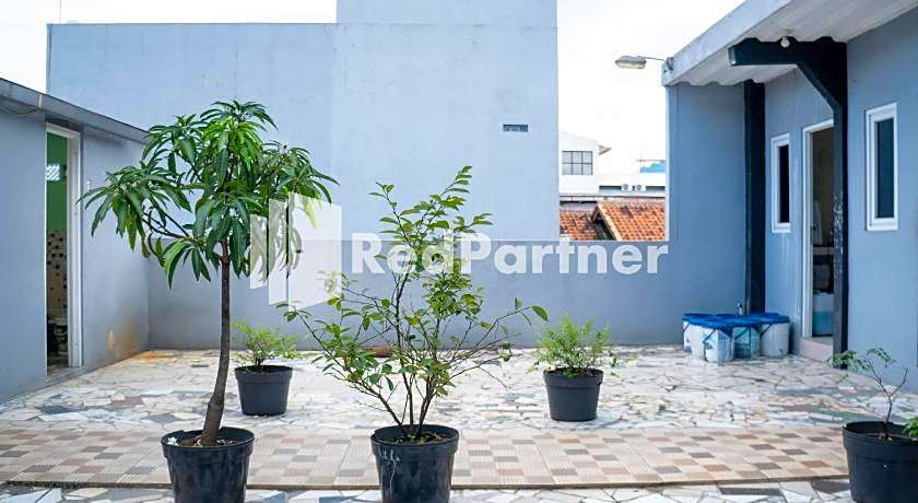 Jabrix Hotel Mitra RedDoorz