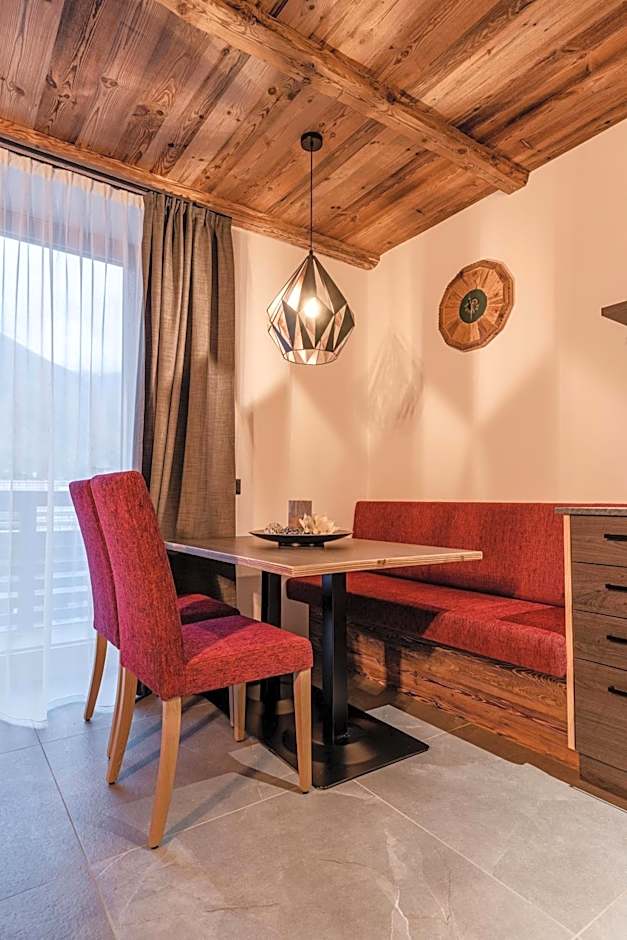 Nidaris - Luxury Private Spa Suites