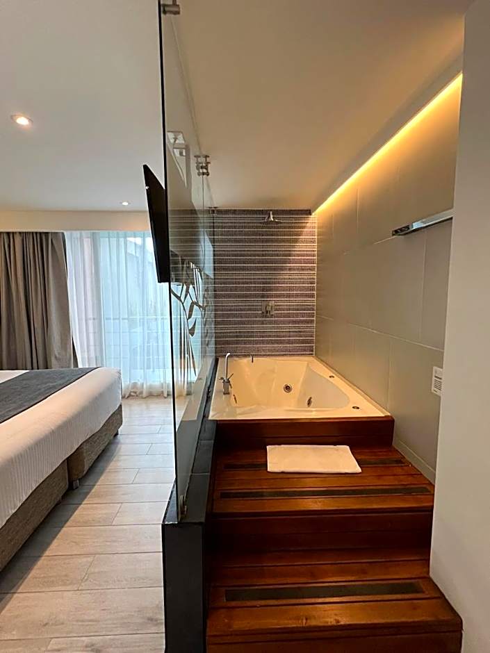 Zi One Luxury Hotel