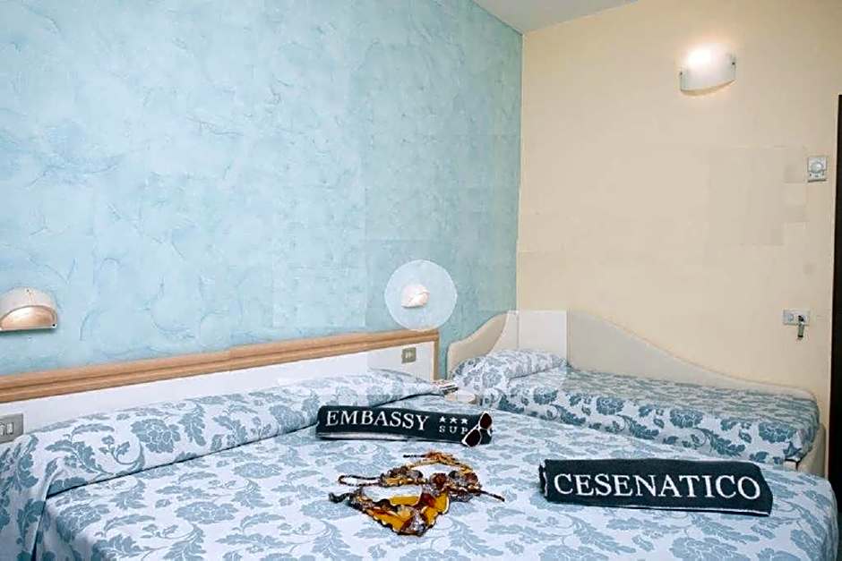 Hotel Embassy