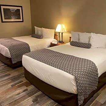 Hanging Lake Inn