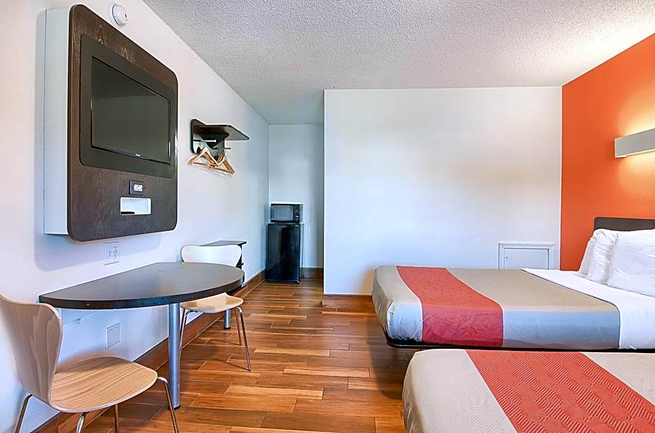 Motel 6-Harrisonburg, VA - South