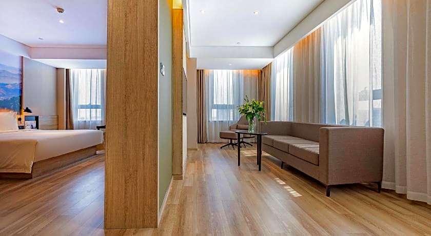 Atour Hotel Weifang Qingnian Road Taihua City