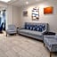 Holiday Inn Express Hotel & Suites Grand Rapids-North By IHG