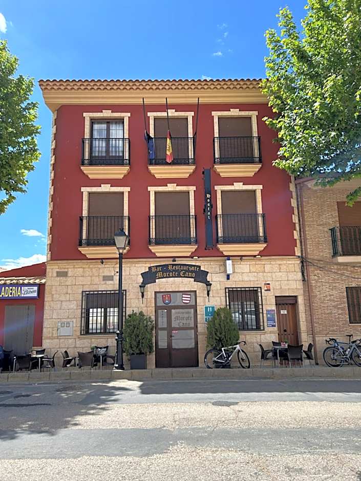Hostal Restaurante Morote Cano