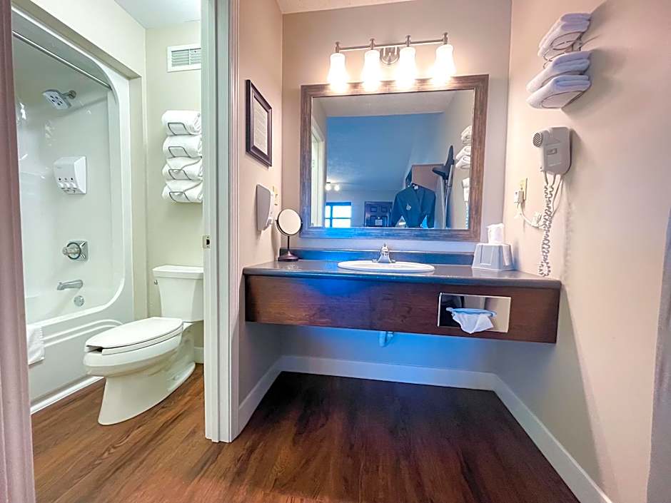 PINEMARK Inn Suites Events