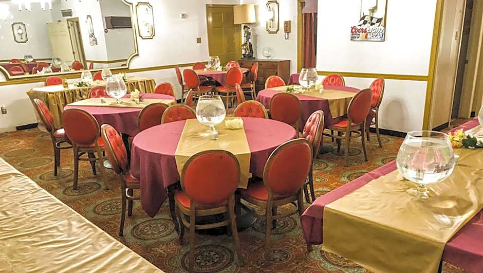 Relax Inn Altoona