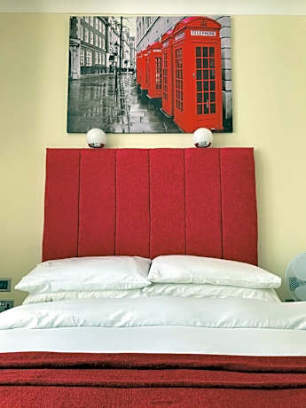 Cassandra Guest House