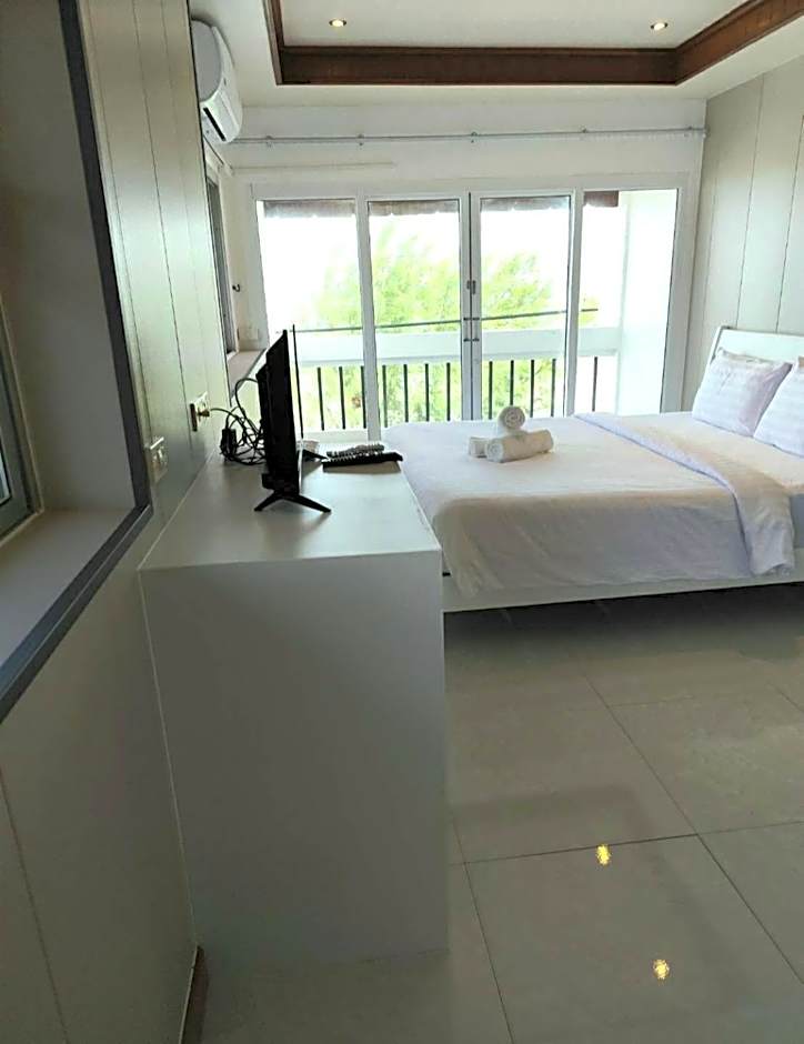 Seaside Palace Hotel