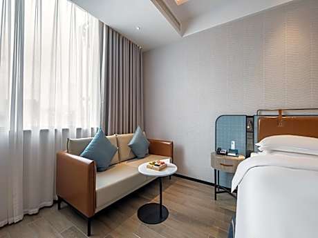 Dossen - Standard Bed Room