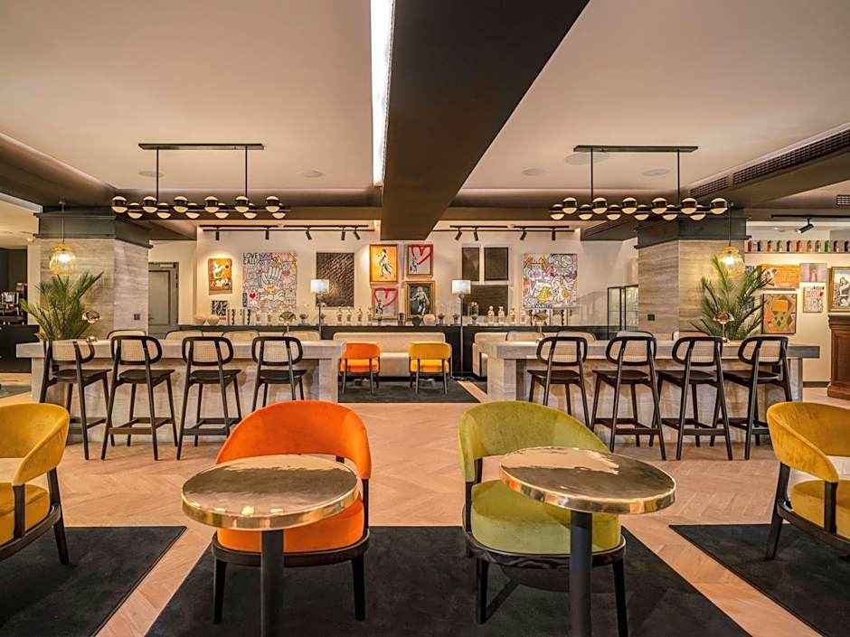 Marty Hotel Bordeaux, Tapestry Collection by Hilton