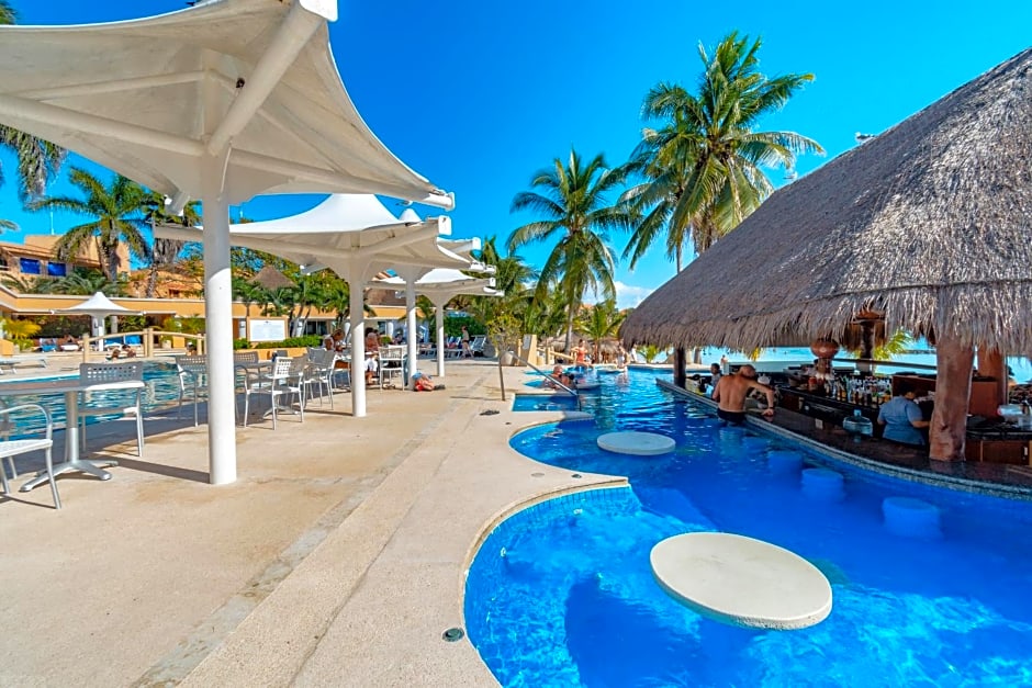 Puerto Aventuras Hotel & Beach Club