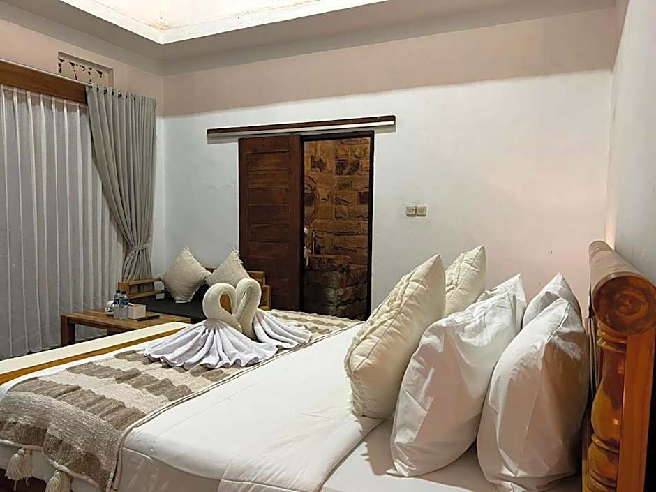 Batur Cliff Panorama