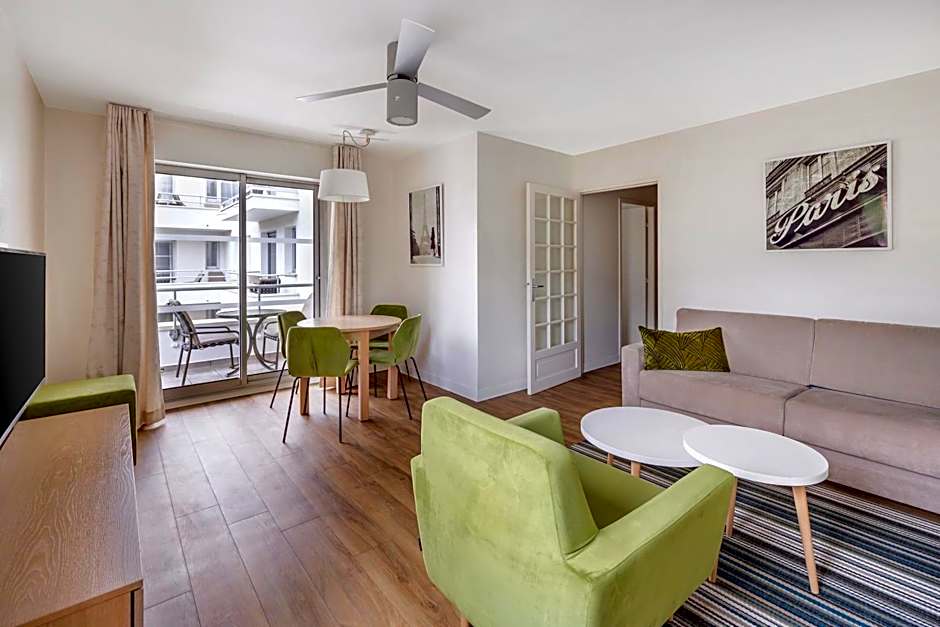 Royal Regency Paris Vincennes