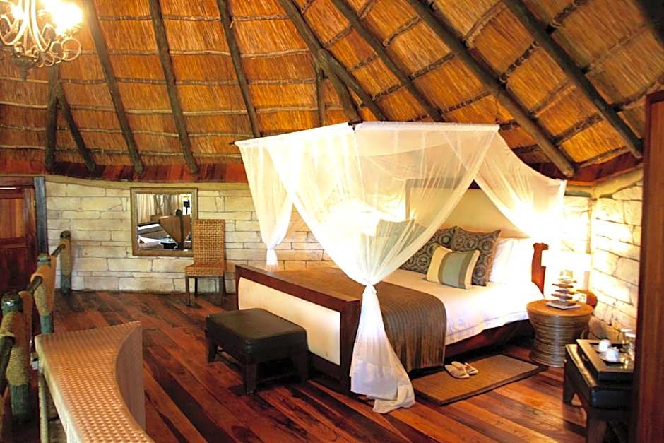 Serena Mivumo River Lodge
