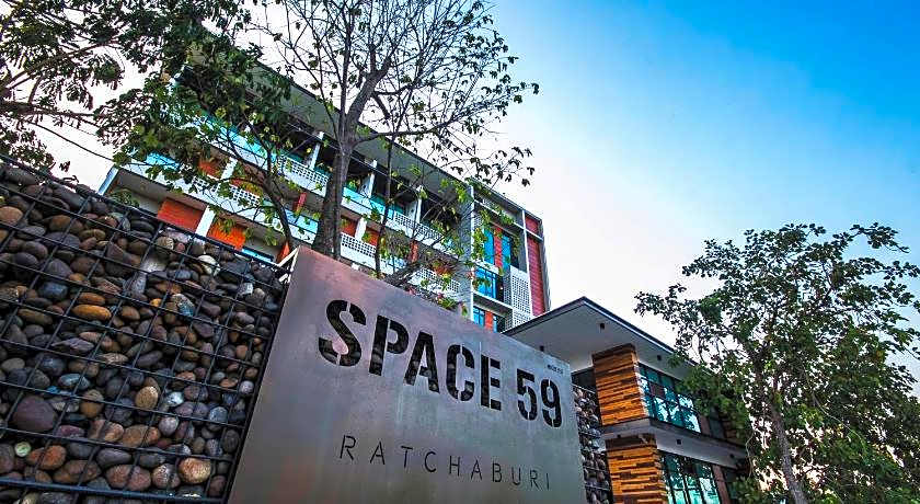 Space 59 Hotel