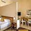 Aenea Superior Inn