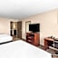 Comfort Inn & Suites Heath - Newark South