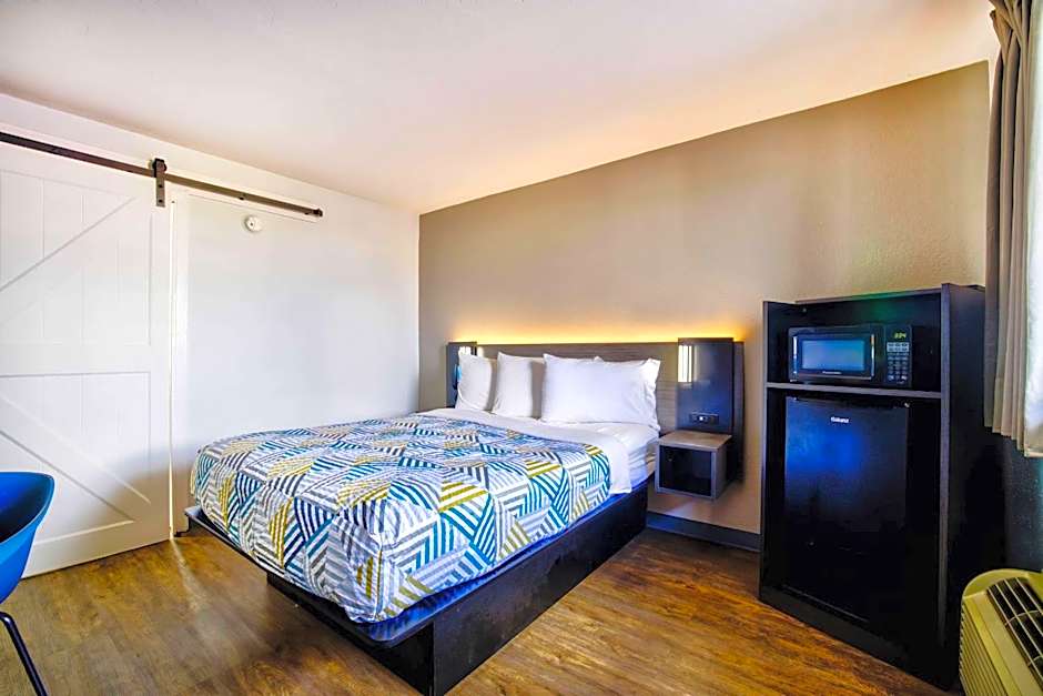 Motel 6-Jackson, MS