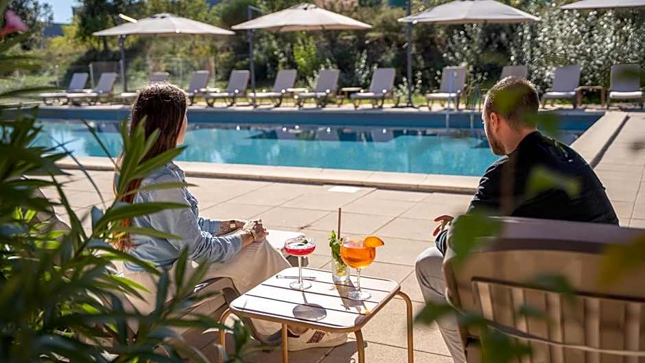 Hotel Mount Venturi - Aix-En-Provence Sainte-Victoire - Bar & Restaurant & Padel