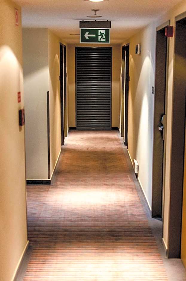 Royal Park Boutique Hotel