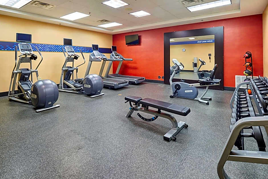 Hampton Inn & Suites Waco-South