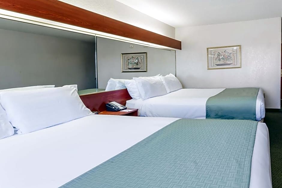 Microtel Inn & Suites By Wyndham Marianna