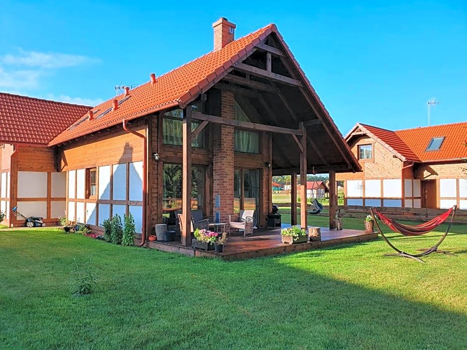 Domek z basenem nad jeziorem Gwiazdy, Ostoja Bukowo, Kaszuby