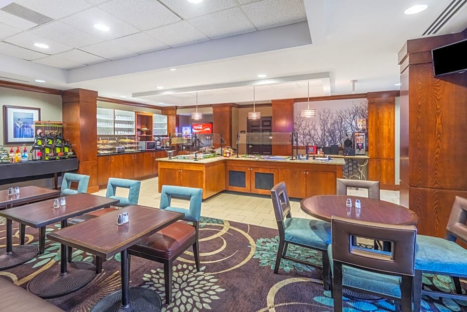 Staybridge Suites Memphis-Poplar Ave East, an IHG Hotel