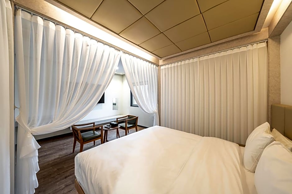 Jeonju Jazz Around Hotel