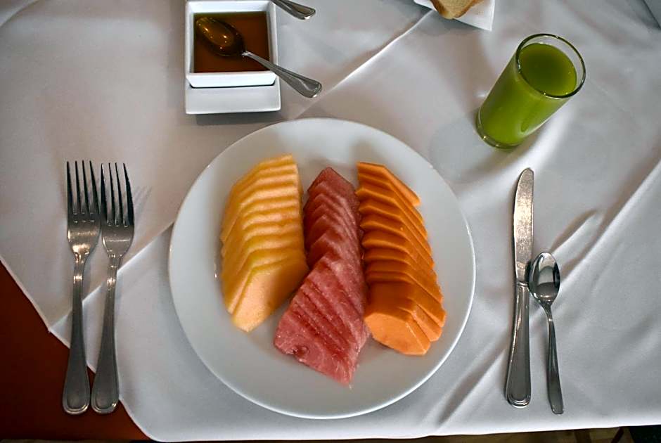 Hotel Palacio Azteca Tijuana, Trademark by Wyndham