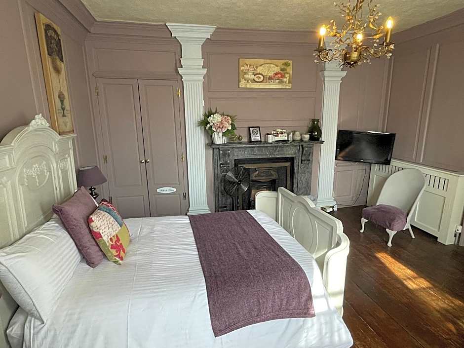 The Mansion House Hotel