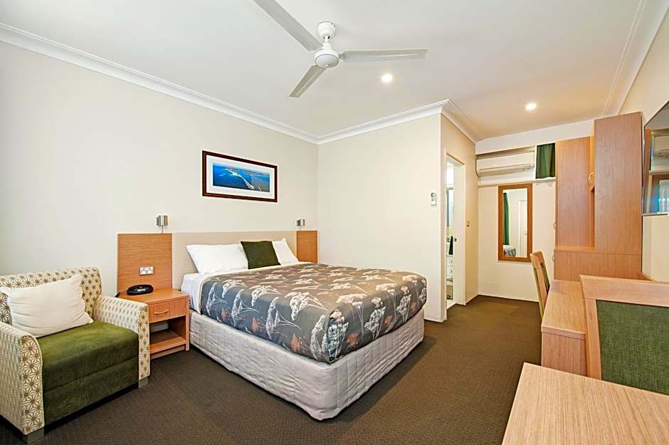 Colonial Terrace Motor Inn