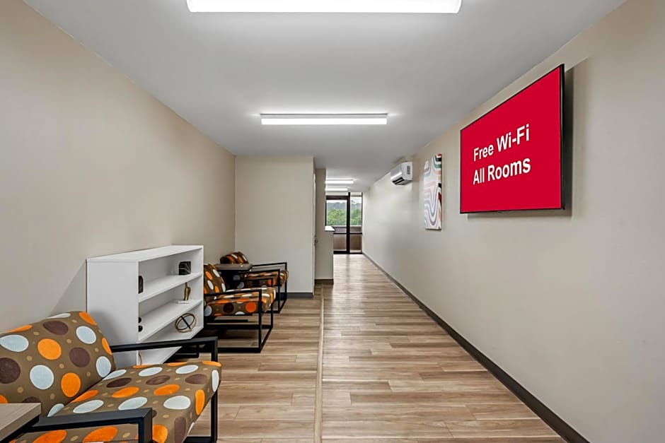 Red Roof Inn Perryville