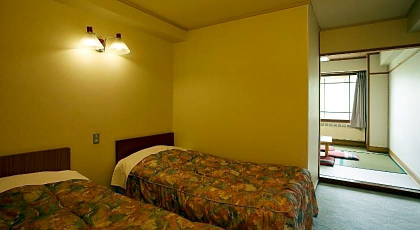 Shiga Lake Hotel
