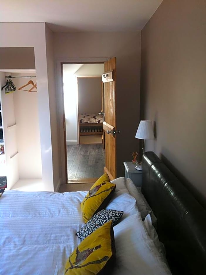 East Dunster Deer Farm B&B