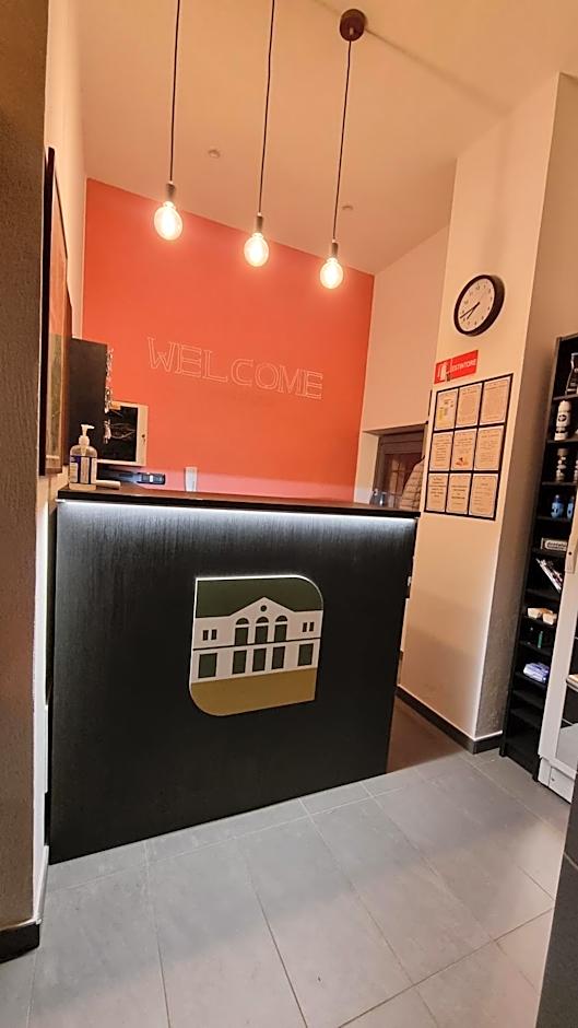 B&B e Ostello, Parco di Monza, CASCINA COSTA ALTA