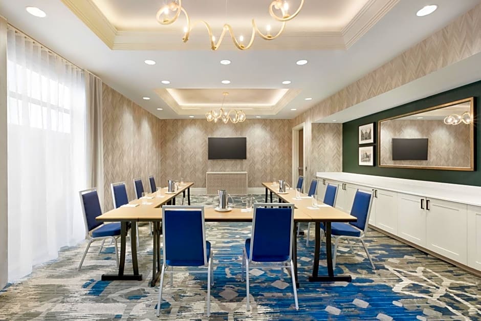 Embassy Suites By Hilton Wilmington Riverfront
