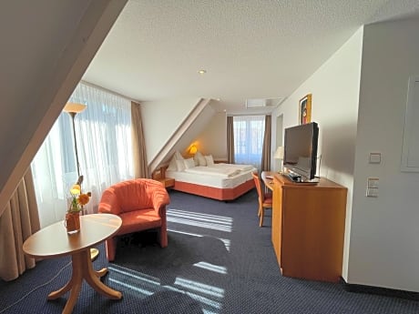 Deluxe Double Studio