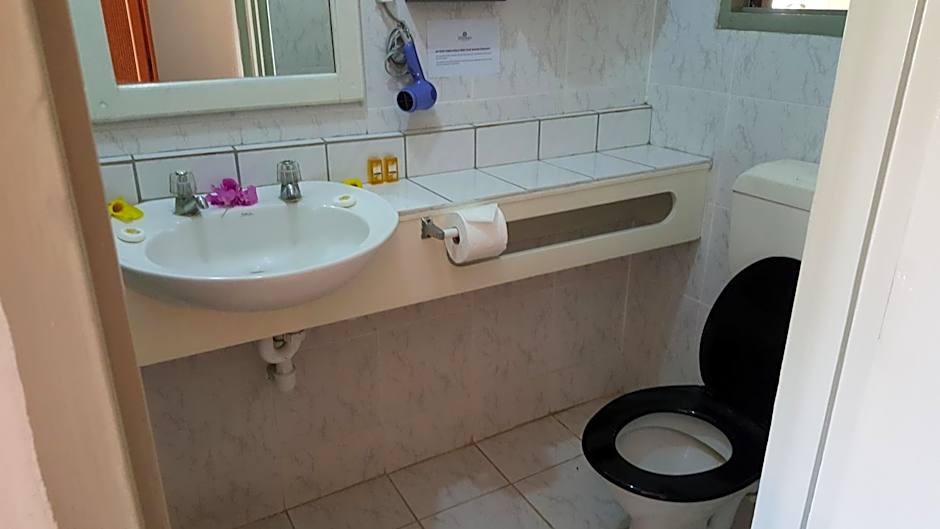 Hexagon International Hotel, Villas & Spa