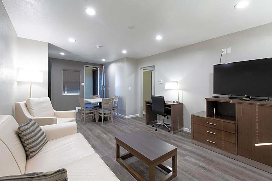 Super 8 by Wyndham Eureka