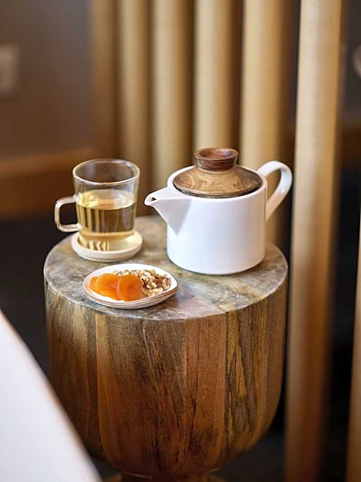 Sana Malhoa Park Hotel