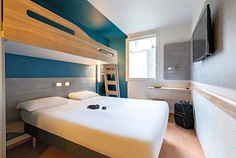 Double Room with Bunk Bed