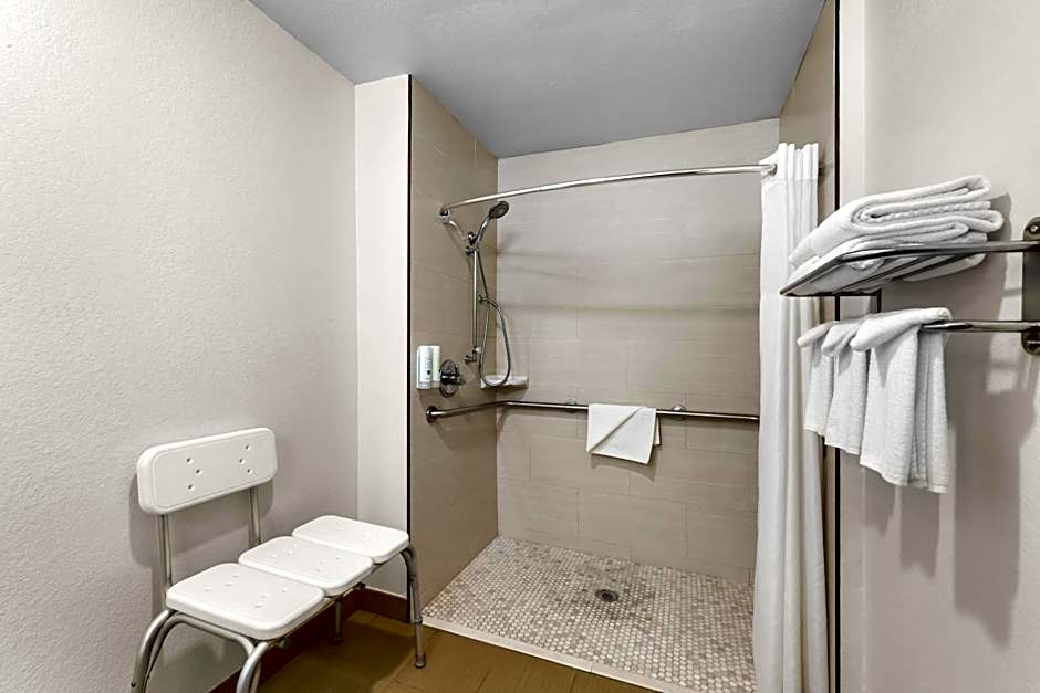 Quality Inn Marshall