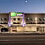 Holiday Inn Express and Suites Chatsworth By IHG